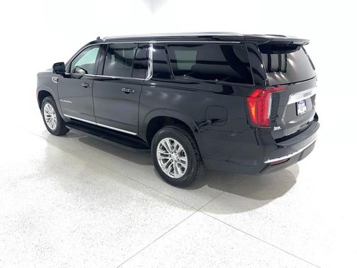 Onyx Black 2024 GMC Yukon XL SLT
