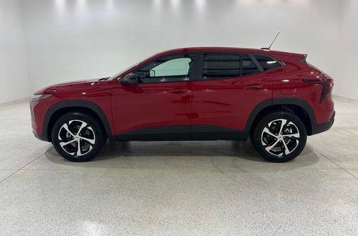 Apex Red 2026 Chevrolet Trax 1RS