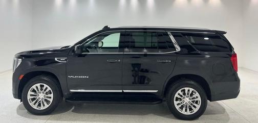 Onyx Black 2023 GMC Yukon SLT