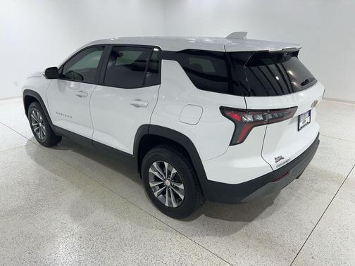 Summit White 2026 Chevrolet Equinox 1LT