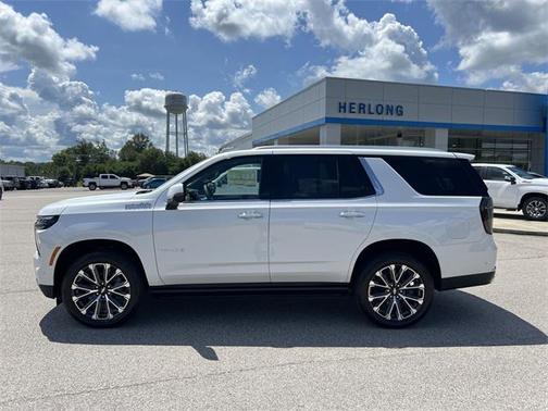 2025 Chevrolet Tahoe 4WD High Country