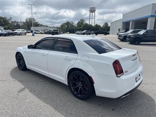 2020 Chrysler 300 S