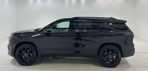 Mosaic Black Metallic 2026 Chevrolet Traverse RS
