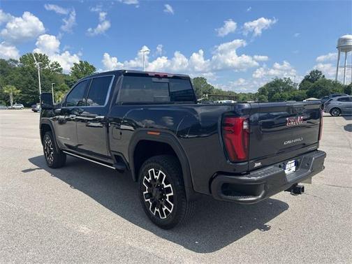 2024 GMC Sierra 2500 Denali