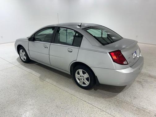 2007 Saturn Ion 2