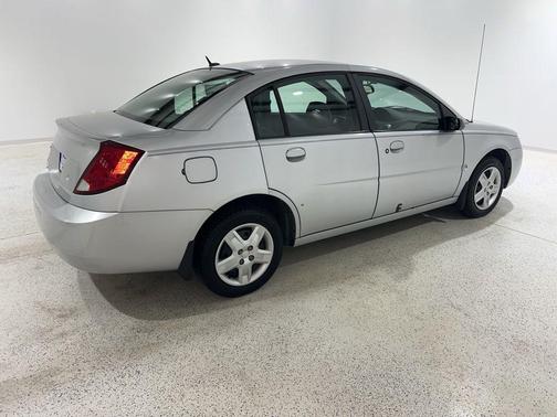 2007 Saturn Ion 2