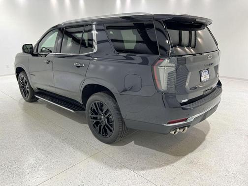 Dark Ash Metallic 2025 Chevrolet Tahoe Premier