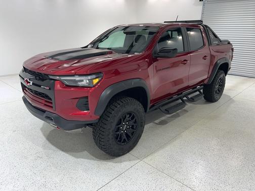 Radiant Red Tintcoat 2025 Chevrolet Colorado ZR2