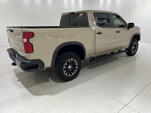 Sand Dune Metallic 2023 Chevrolet Silverado 1500 ZR2