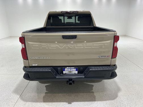 Sand Dune Metallic 2023 Chevrolet Silverado 1500 ZR2