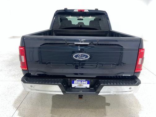 Antimatter Blue Metallic 2022 Ford F-150 XLT