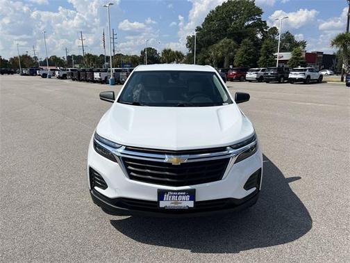 2022 Chevrolet Equinox LS