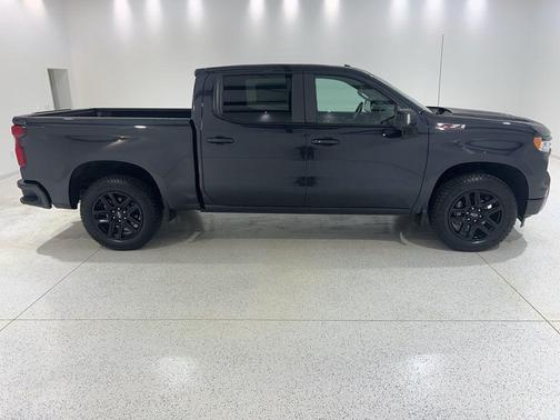 Dark Ash Metallic 2024 Chevrolet Silverado 1500 RST