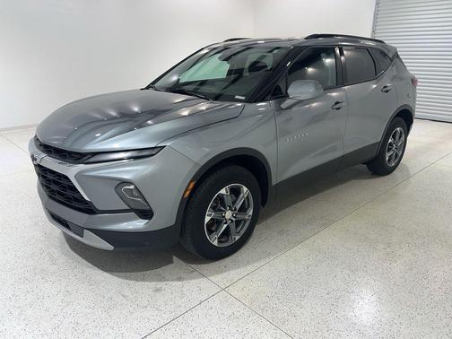 Sterling Gray Metallic 2024 Chevrolet Blazer 2LT