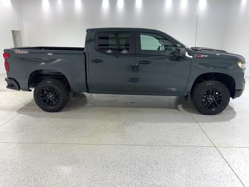 Cypress Gray 2026 Chevrolet Silverado 1500 LT Trail Boss