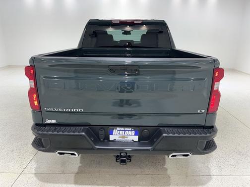 Cypress Gray 2026 Chevrolet Silverado 1500 LT Trail Boss