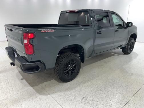 Cypress Gray 2026 Chevrolet Silverado 1500 LT Trail Boss