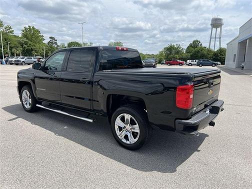 2018 Chevrolet Silverado 1500 Custom