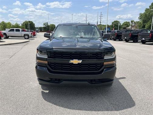 2018 Chevrolet Silverado 1500 Custom