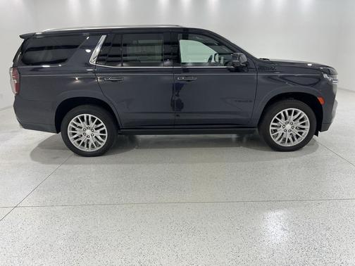 Dark Ash Metallic 2024 Chevrolet Tahoe High Country