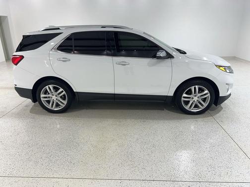 Summit White 2019 Chevrolet Equinox Premier w/2LZ