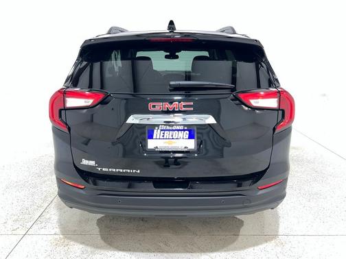 Ebony Twilight Metallic 2024 GMC Terrain SLE