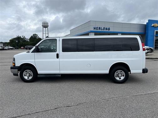 2022 Chevrolet Express 3500 RWD 3500 Extended Wheelbase LT