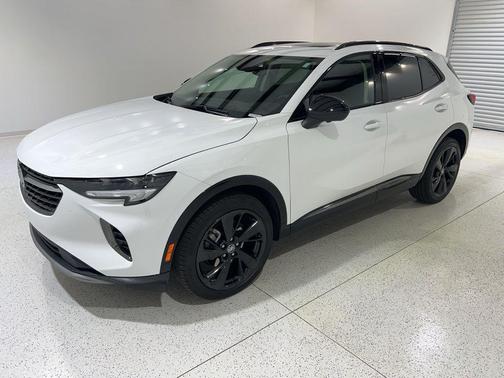 Summit White 2022 Buick Envision FWD Essence