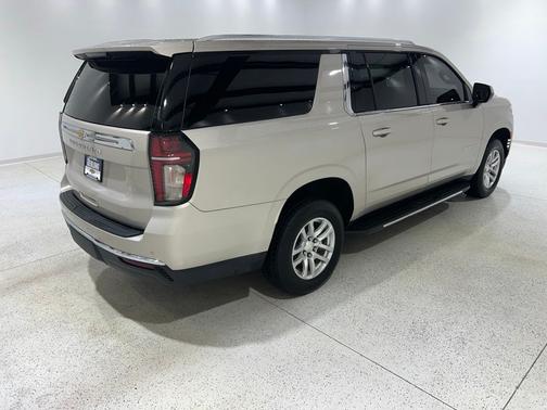 Empire Beige Metallic 2021 Chevrolet Suburban LS