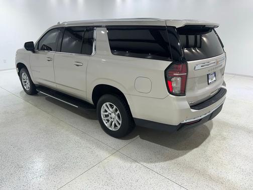 Empire Beige Metallic 2021 Chevrolet Suburban LS