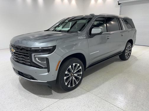 2026 Chevrolet Suburban High Country, 4WD