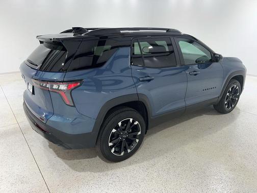 Lakeshore Blue Metallic 2025 Chevrolet Equinox FWD RS