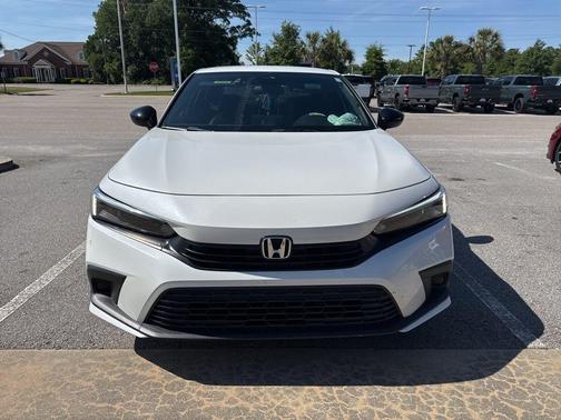 White 2024 Honda Civic Sport