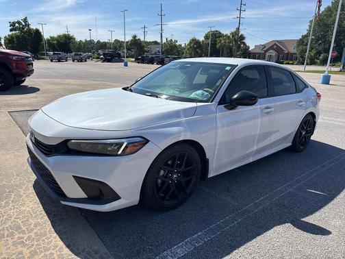 White 2024 Honda Civic Sport