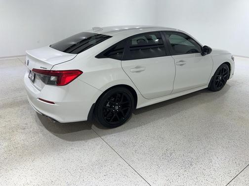 Platinum White Pearl 2024 Honda Civic Sport