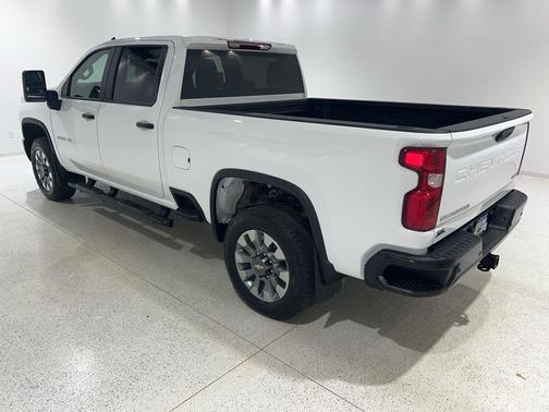 2025 Chevrolet Silverado 2500 Custom