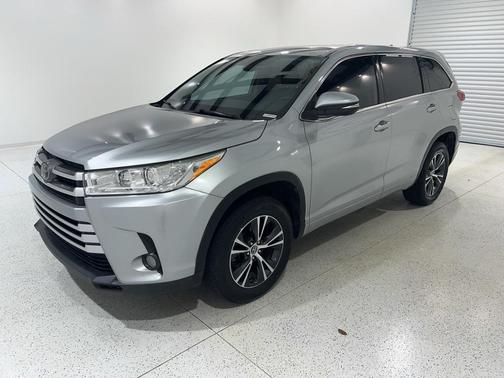 2018 Toyota Highlander LE Plus
