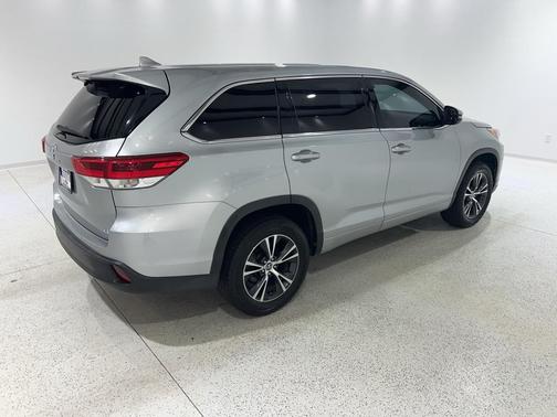 2018 Toyota Highlander LE Plus