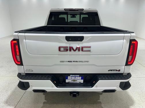 Summit White 2020 GMC Sierra 1500 AT4