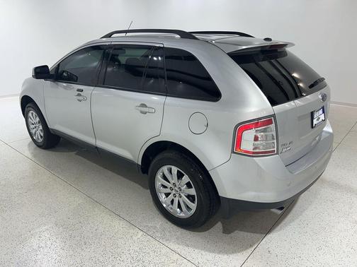 Ingot Silver Metallic 2010 Ford Edge SEL