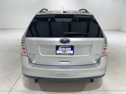 Ingot Silver Metallic 2010 Ford Edge SEL