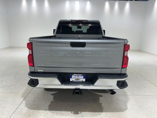 Sterling Gray Metallic 2025 Chevrolet Silverado 2500 LT