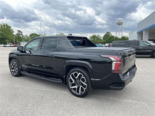 2024 Chevrolet Silverado EV RST