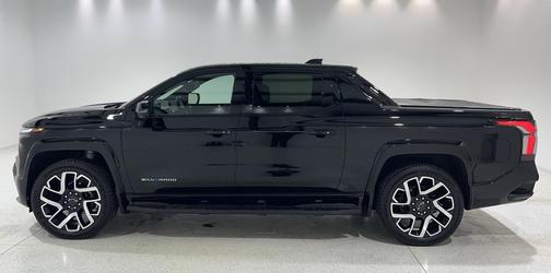 2024 Chevrolet Silverado EV First-Edition RST 4WD