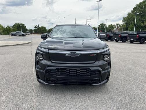 2024 Chevrolet Silverado EV RST