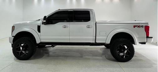 Ingot Silver Metallic 2019 Ford F-250 Lariat