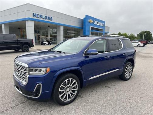 2023 GMC Acadia Denali