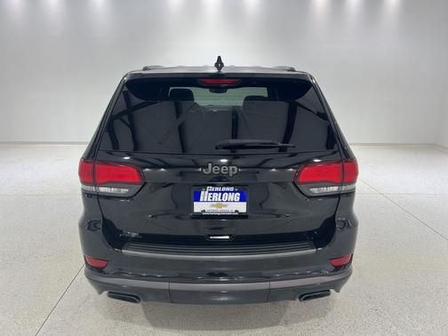 Diamond Black Crystal Pearlcoat 2021 Jeep Grand Cherokee Overland