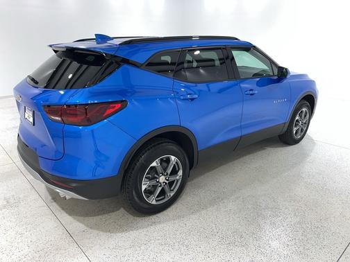 Riptide Blue Metallic 2026 Chevrolet Blazer LT