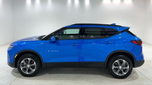 Riptide Blue Metallic 2026 Chevrolet Blazer LT